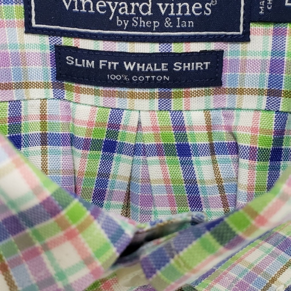 Vineyard Vines large slim fit whale shirt